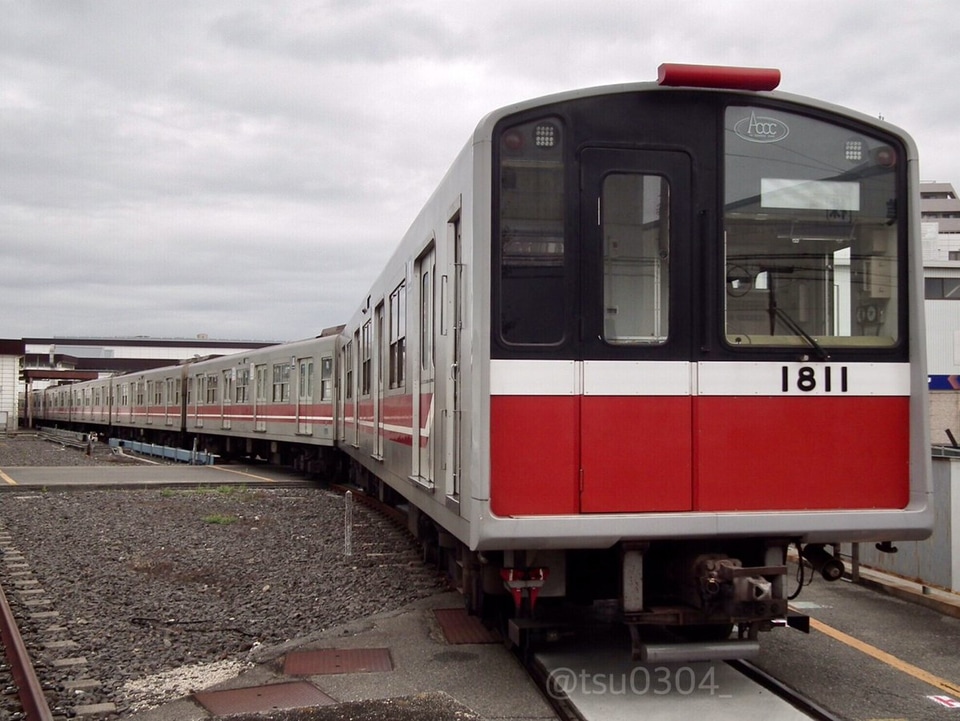 【大阪メトロ】10系1111Fが廃車のため緑木検車場への拡大写真