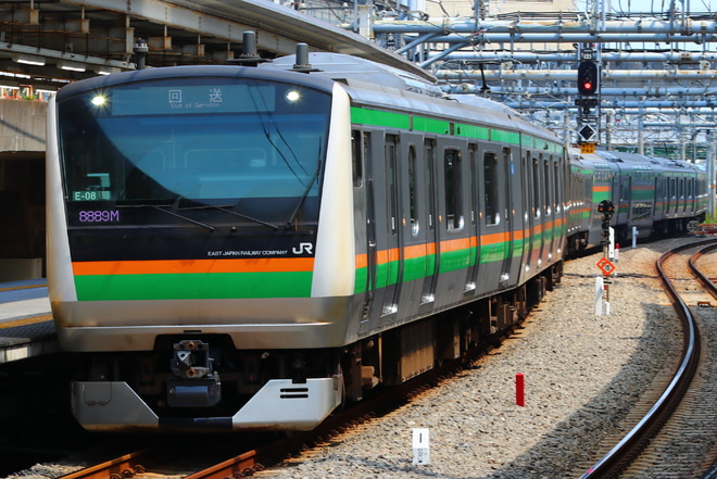 【JR東】E233系コツE-08編成 東京総合車両センター出場を大崎駅で撮影した写真