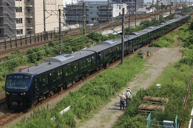 【相鉄】12000系JR線直通日中試運転スタートを鶴見～新鶴見間で撮影した写真