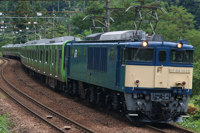 【JR東】E235系トウ42編成 配給輸送を石打～越後湯沢間で撮影した写真