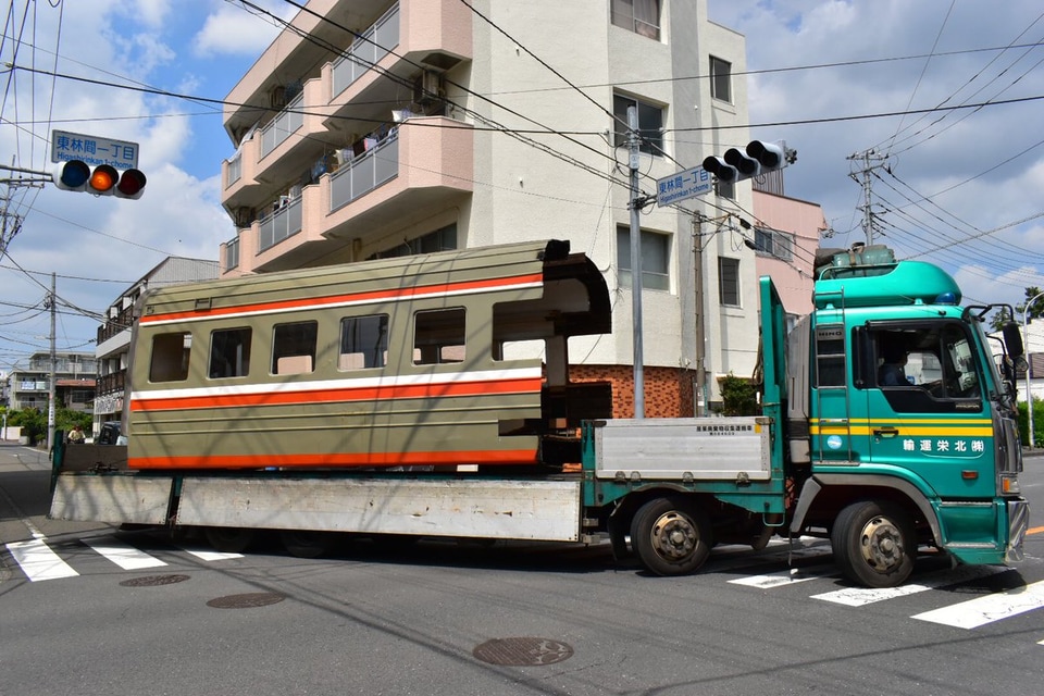 【小田急】3000形SE(3023・3024)解体搬出陸送の拡大写真