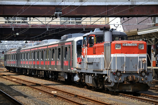 【東急】5050系5178Fほか11両 甲種輸送を八王子駅で撮影した写真