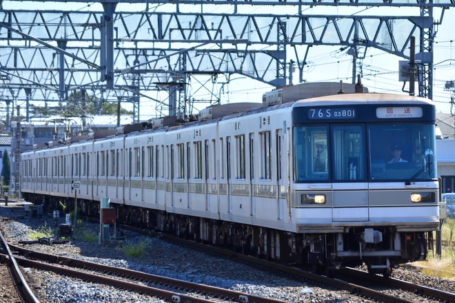 【メトロ】03系03-101F廃車回送を羽生駅で撮影した写真