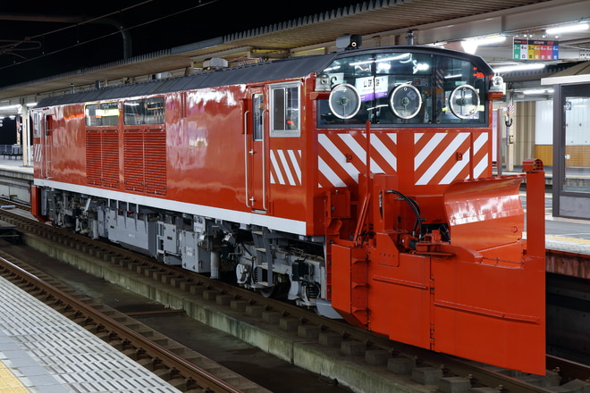 【JR西】キヤ143-6豊岡へ回送を福知山駅で撮影した写真
