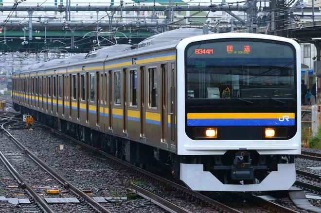 【JR東】209系マリC607編成 大宮総合車両センター出場を大宮駅で撮影した写真