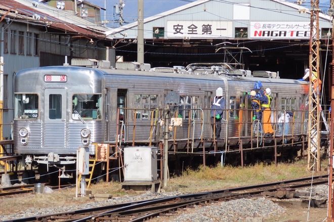 【長電】3500系O2編成の赤帯なくなるを須坂駅付近で撮影した写真