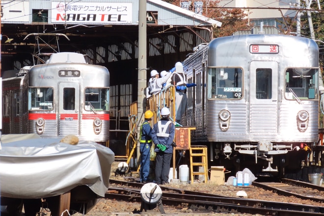 【長電】3500系O2編成の赤帯なくなるを須坂駅付近で撮影した写真