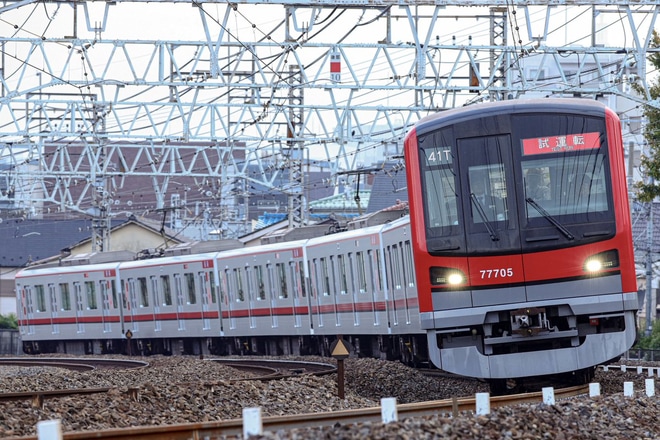 【東武】70000系71705F試運転を西新井～竹ノ塚間で撮影した写真