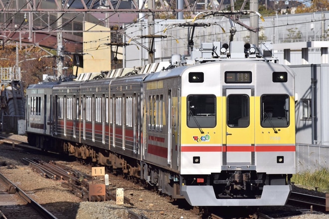 【東急】1000系1023F長津田車両工場へを江田駅で撮影した写真