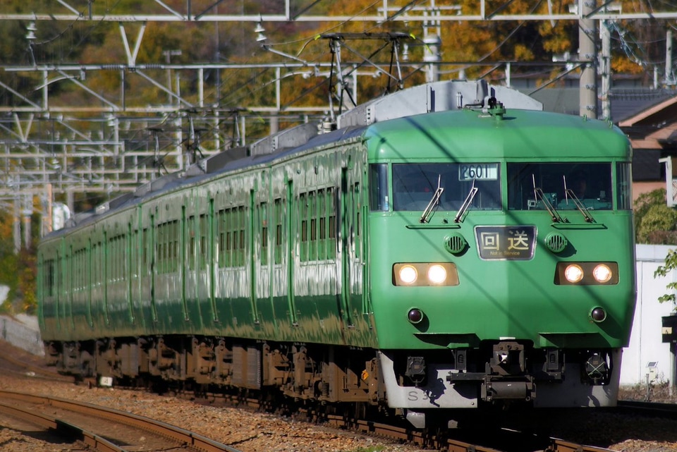 【JR西】快速「福知山マラソン号」返却回送で117系が福知山線を走行の拡大写真