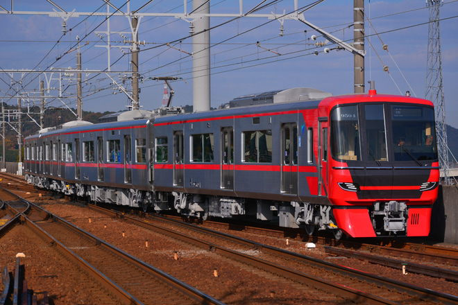 【名鉄】9500系9504Fが走行性能試験を開始を本宿駅で撮影した写真