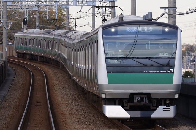 【JR東】E233系がいずみ野線及び横浜駅へ乗り入れをいずみ中央駅で撮影した写真