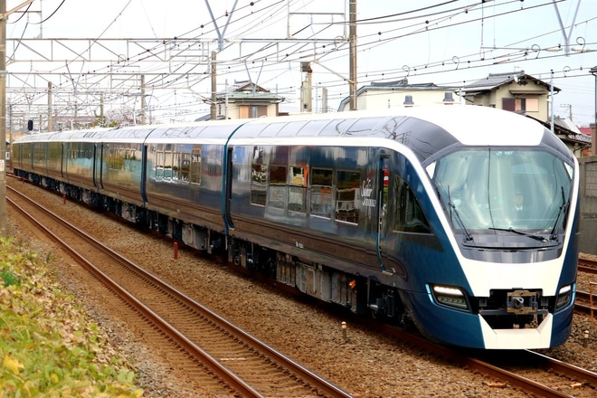 【JR東】E261系RS1編成東海道線試運転を不明で撮影した写真
