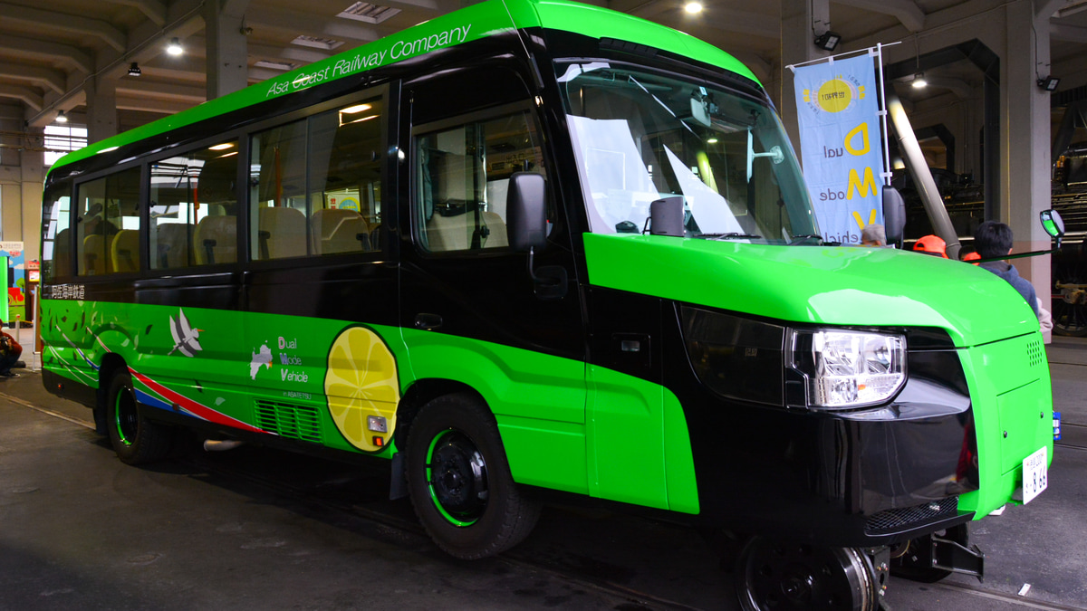 阿佐鉄】軌陸車(軌道・道路両用車両)お披露目 |2nd-train鉄道