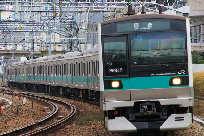 【JR東】E233系マト12編成東京総合車両センター出場回送を大崎～恵比寿間で撮影した写真