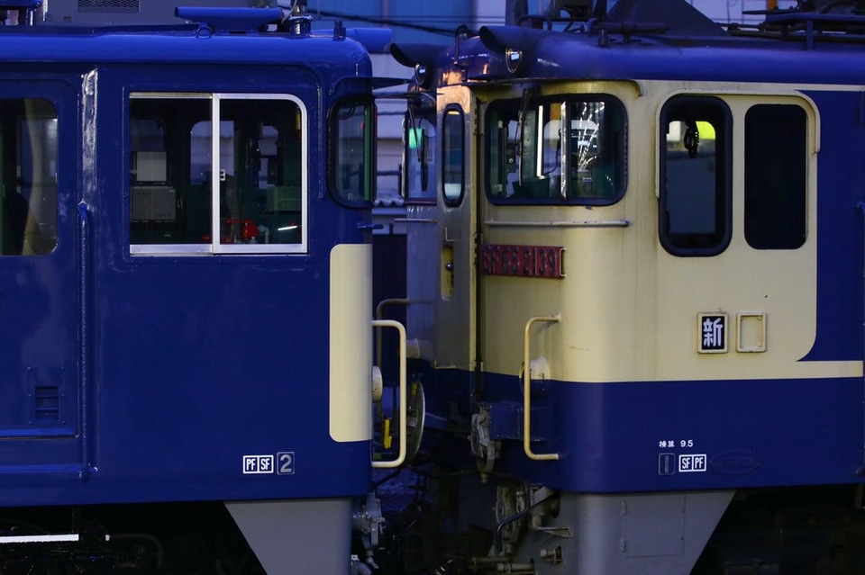 【JR貨】EF64-1025国鉄色で大宮車両所出場の拡大写真