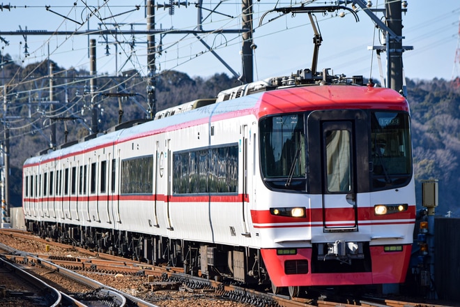 【名鉄】1700系1703F舞木入場回送を本宿駅で撮影した写真