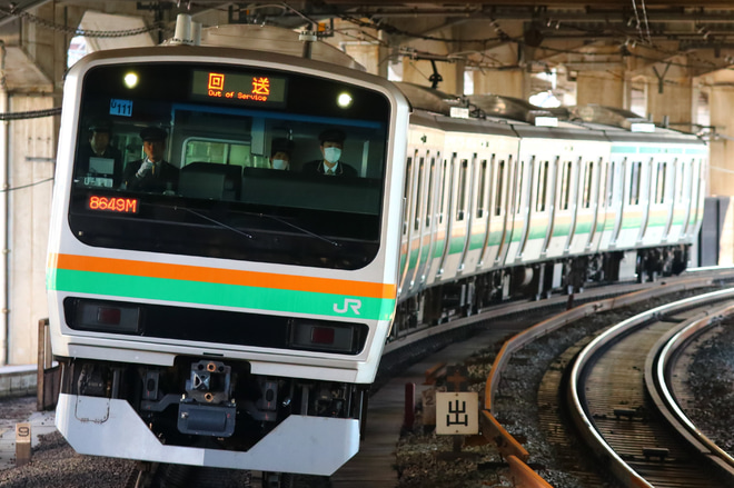 【JR東】E231系ヤマU-111編成 東京総合車両センター出場を赤羽駅で撮影した写真