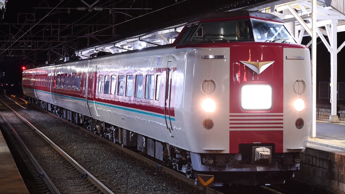 JR西】381系4両後藤出場回送 |2nd-train鉄道ニュース