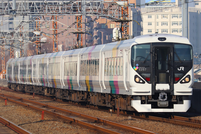 【JR東】団体『旅をチカラに長野号』運転を阿佐ヶ谷駅で撮影した写真