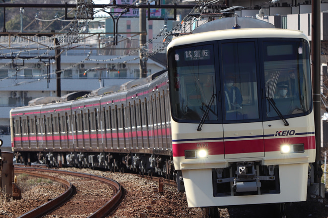 【京王】8000系8731F若葉台出場試運転を京王永山駅で撮影した写真