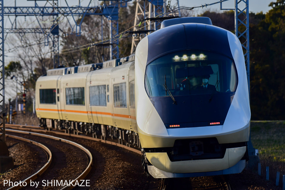 【近鉄】アーバンライナーnext 名古屋～鳥羽間 定期列車の拡大写真