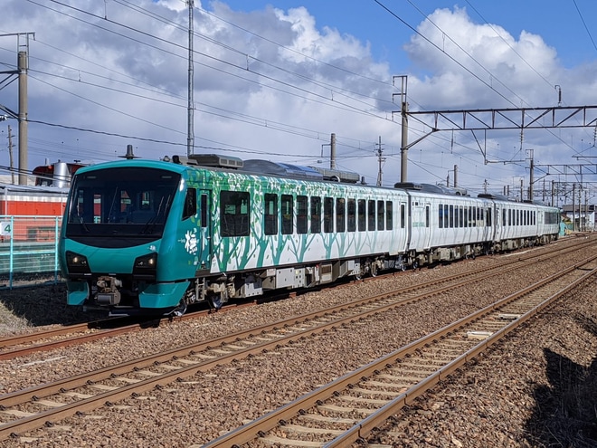 JR東】HB-E300系「リゾートしらかみ橅」編成構内試運転 |2nd-train鉄道 