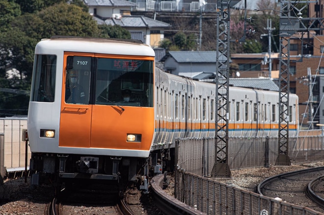 【近鉄】7000系HL07がけいはんな線内で試運転を生駒駅で撮影した写真