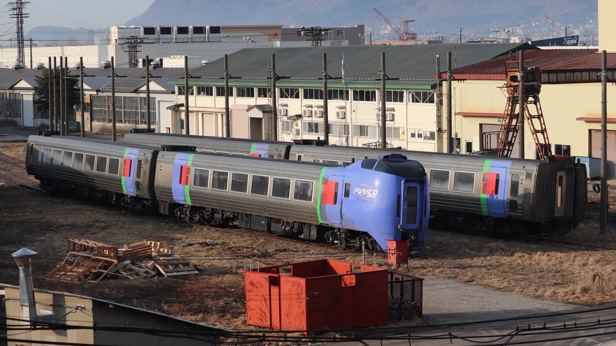 Jr北 五稜郭車両所に回送されたキハ2解体待ちに 2nd Train鉄道ニュース