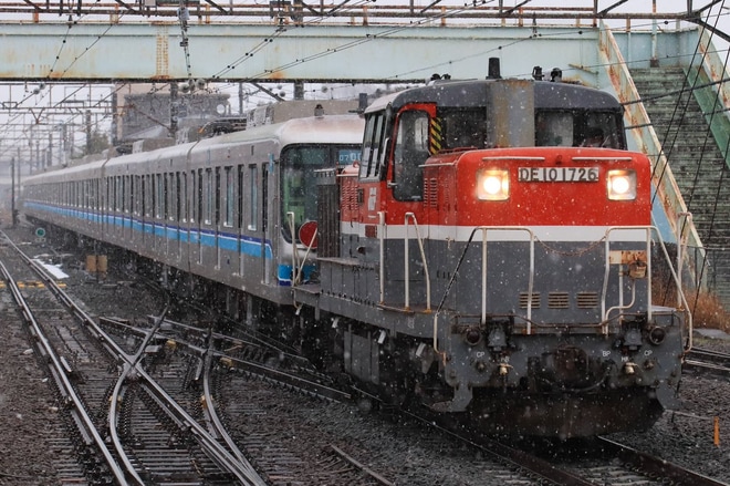 【メトロ】07系07-106F甲種輸送を豊田駅で撮影した写真
