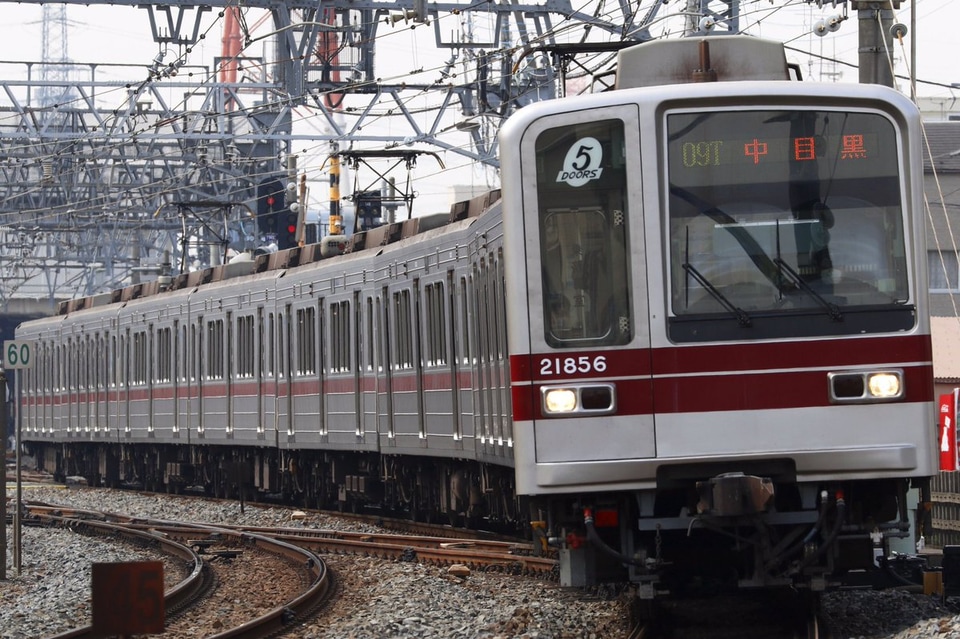 【東武】20000系列日比谷線直通運用での営業運転終了の拡大写真
