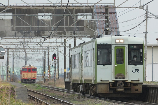 【JR東】キハ40系列4両酒田運輸区疎開返却(20200401)を京ヶ瀬駅で撮影した写真