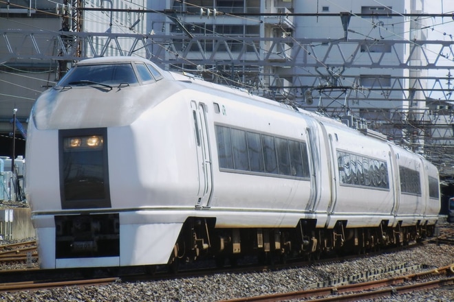 【JR東】651系K201編成郡山総合車両センターへを水戸駅付近で撮影した写真