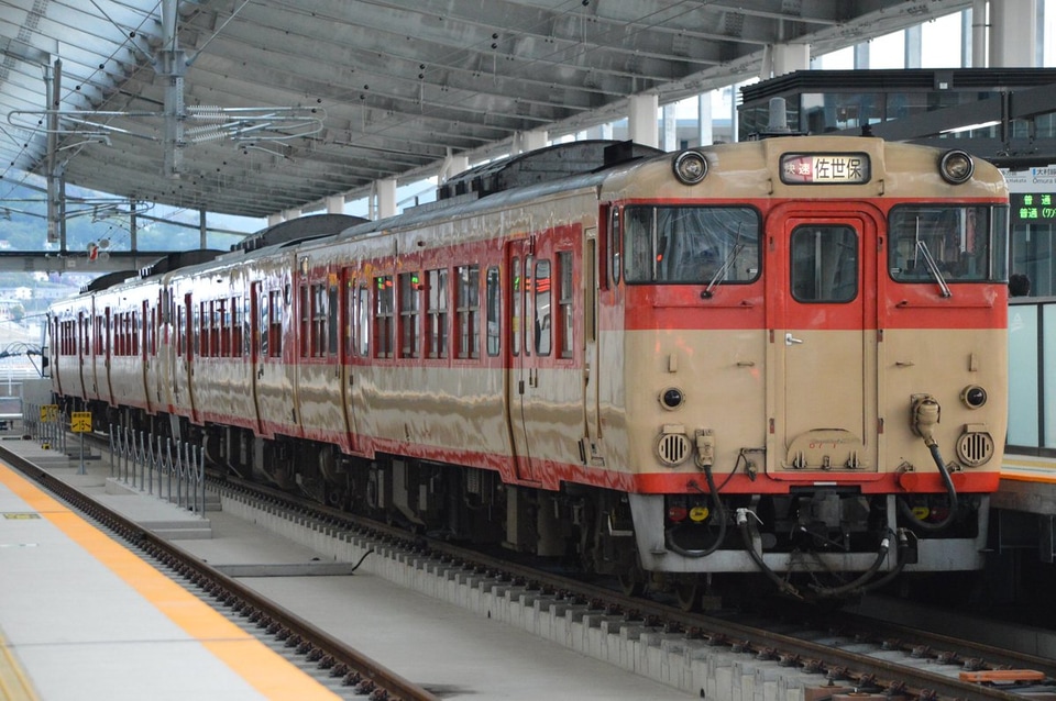 【JR九】長崎駅高架化後に国鉄色4連のキハ66が実現の拡大写真