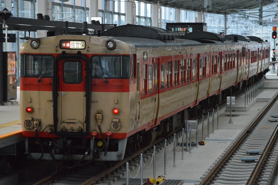 【JR九】長崎駅高架化後に国鉄色4連のキハ66が実現の拡大写真