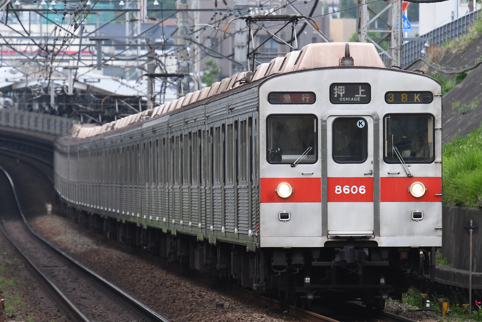 【東急】8500系8606F 廃車回送の拡大写真