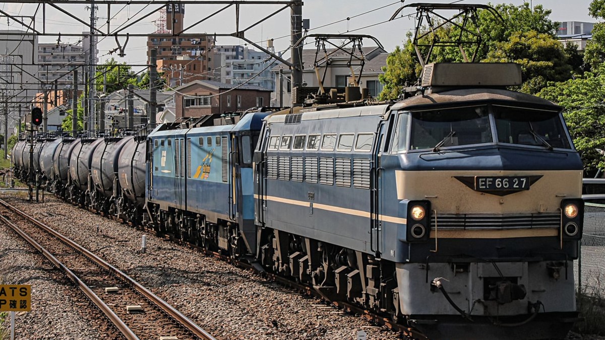 盗鉄　EF66 27 専用　気をつけて！ 最終日】EF66 27 & EF65 2085 + コキ 京都鉄道博物館 特別展示