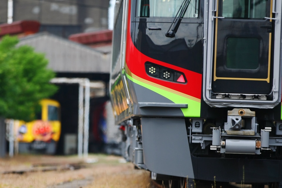 【JR四】2700系アンパンマン列車登場の拡大写真