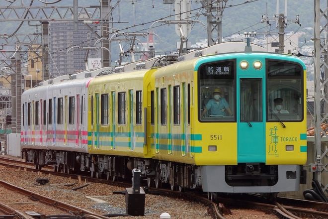 【阪神】武庫川線用に転用改造された5500系5912F試運転を甲子園駅で撮影した写真