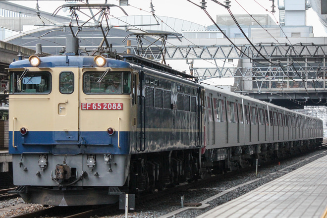 【都営】大江戸線12-600形12-791F 甲種輸送を京都駅で撮影した写真