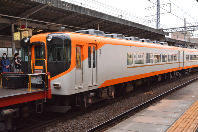 【近鉄】16000系Y09五位堂入場を八木西口駅で撮影した写真