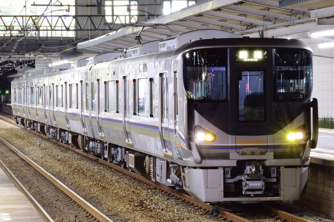 【JR西】225系MY01編成網干総合車両所本所出場を東加古川駅で撮影した写真