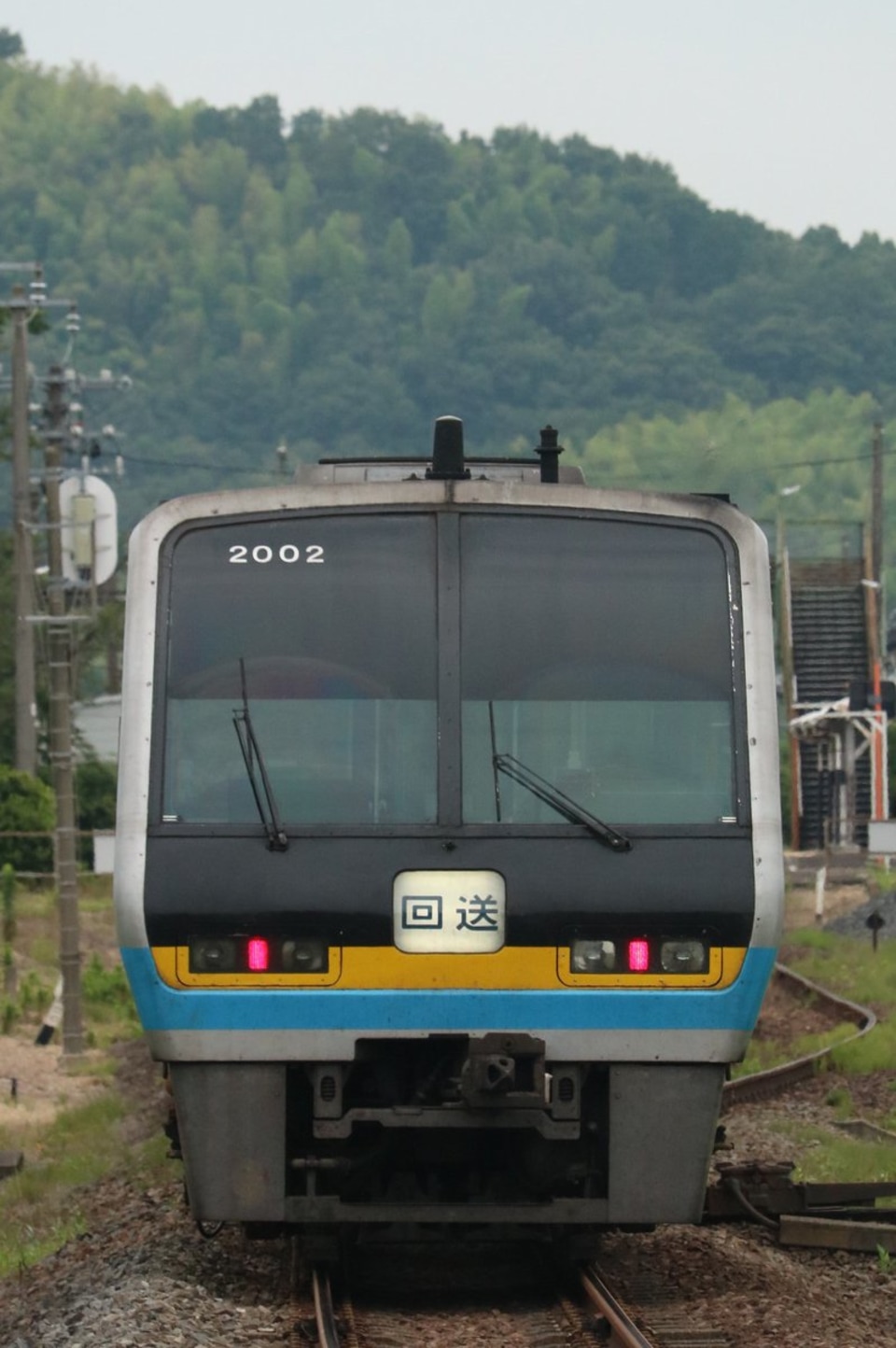 【JR四】2000系3両(2112+2210+2002)が廃車のため多度津工場への拡大写真