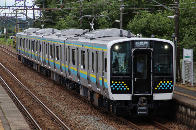【JR東】房総・鹿島地区向け新型車両E131系R01＋R02編成出場試運転を田上駅で撮影した写真