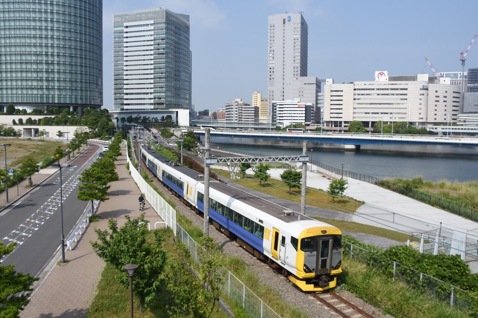 【JR東】E257系NB-12編成使用のY159記念列車の拡大写真