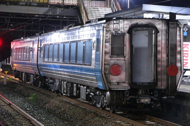 【JR四】2000系2116+2208松山から廃車回送を不明で撮影した写真