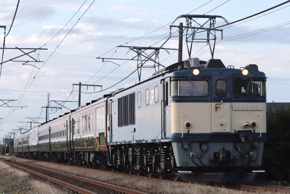 【JR東】SLばんえつ物語運行再開に向けたEF64牽引の客車回送の拡大写真