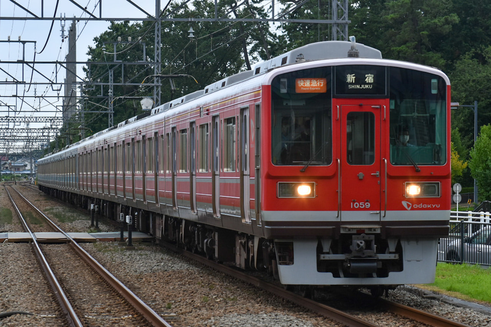 【小田急】箱根登山電車の全線運転再開を記念して「赤い1000形車両」を小田急全線で運転の拡大写真