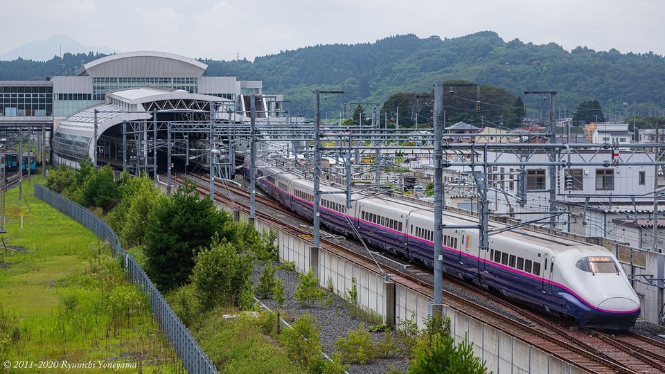 【JR東】E2系J編成が盛岡以北へ入線の拡大写真