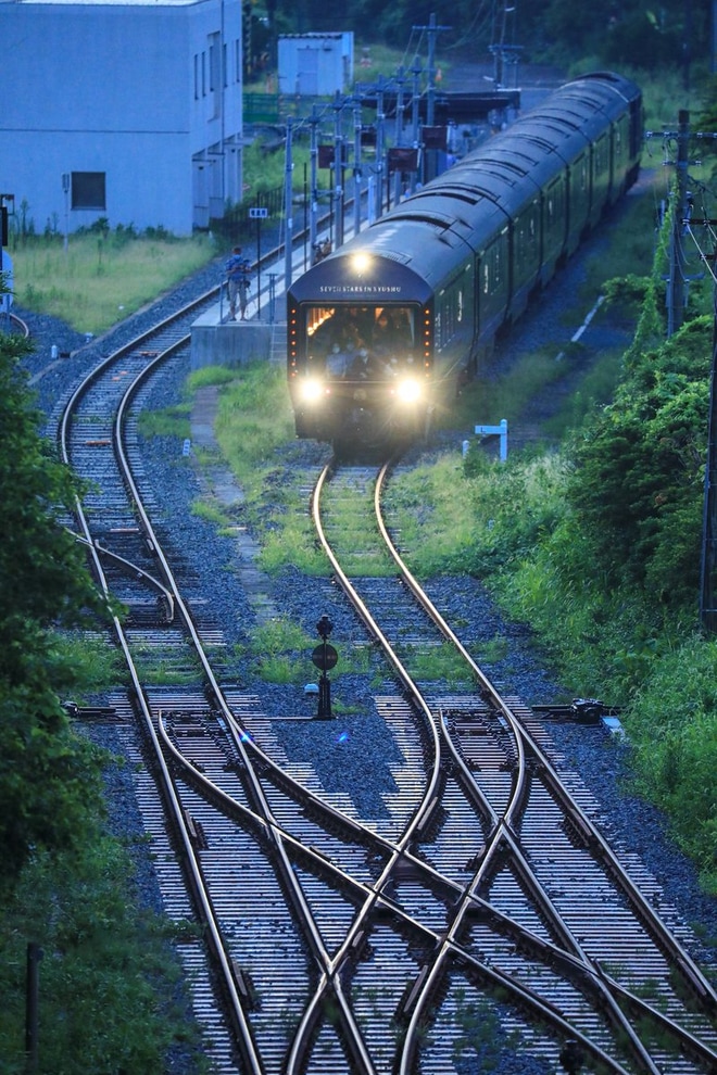 【JR九】ななつ星が豊肥本線で試運転を立野駅付近で撮影した写真